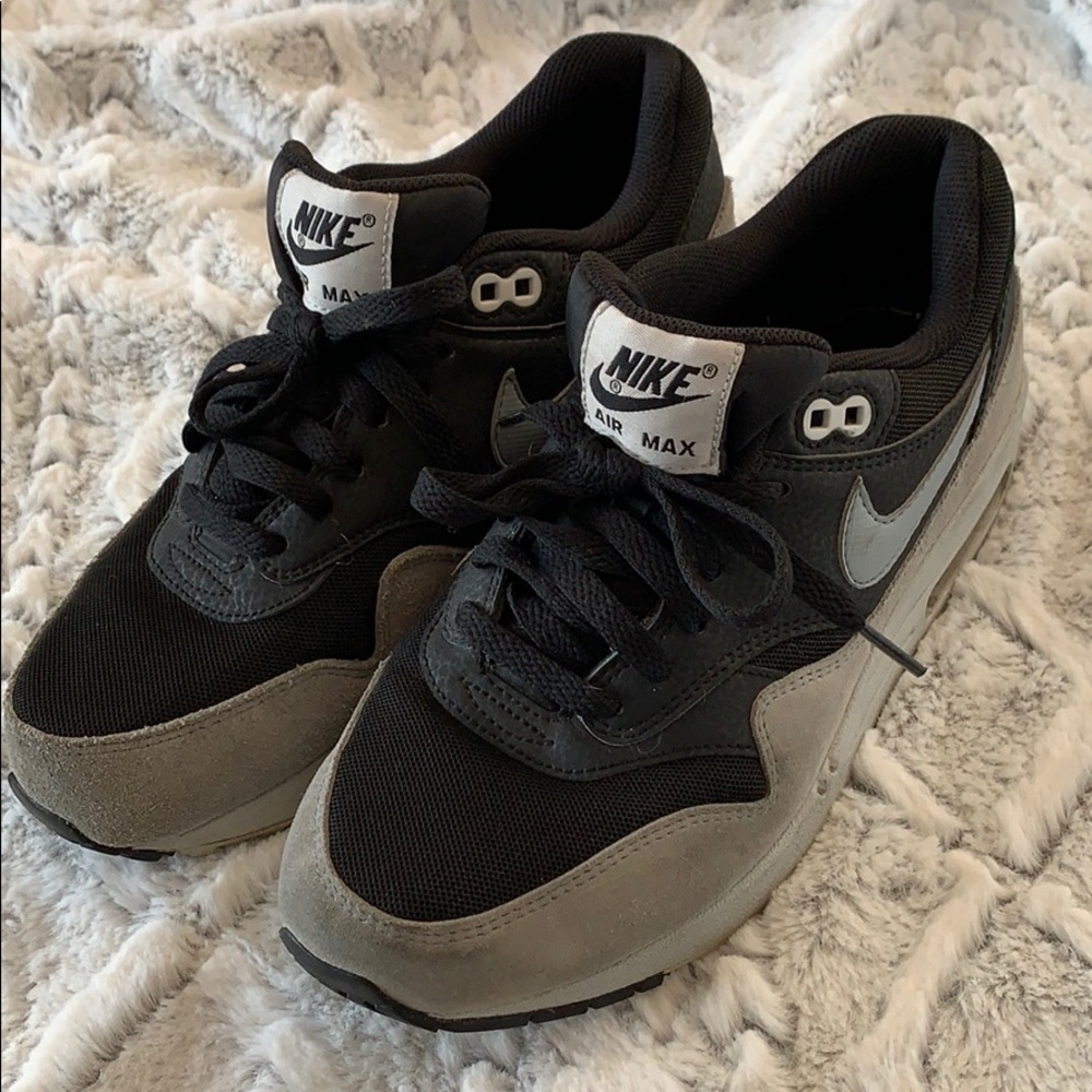 Nike Air Max Sneakers